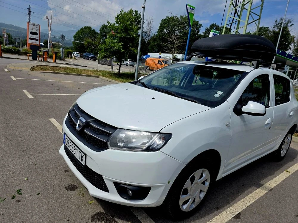 Dacia Sandero 1.5D, снимка 8 - Автомобили и джипове - 55138526