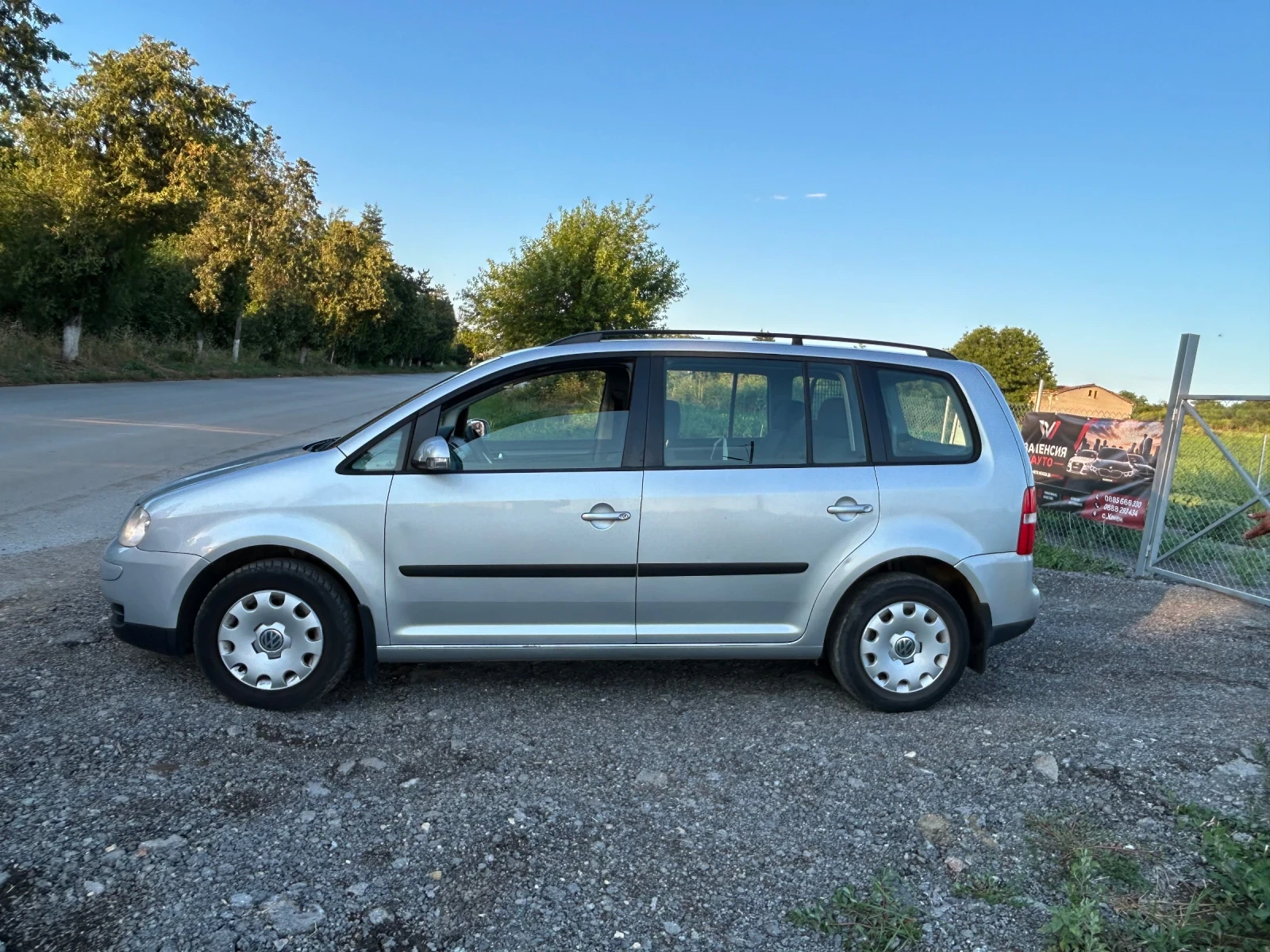 VW Touran 1900, снимка 4 - Автомобили и джипове - 55204365