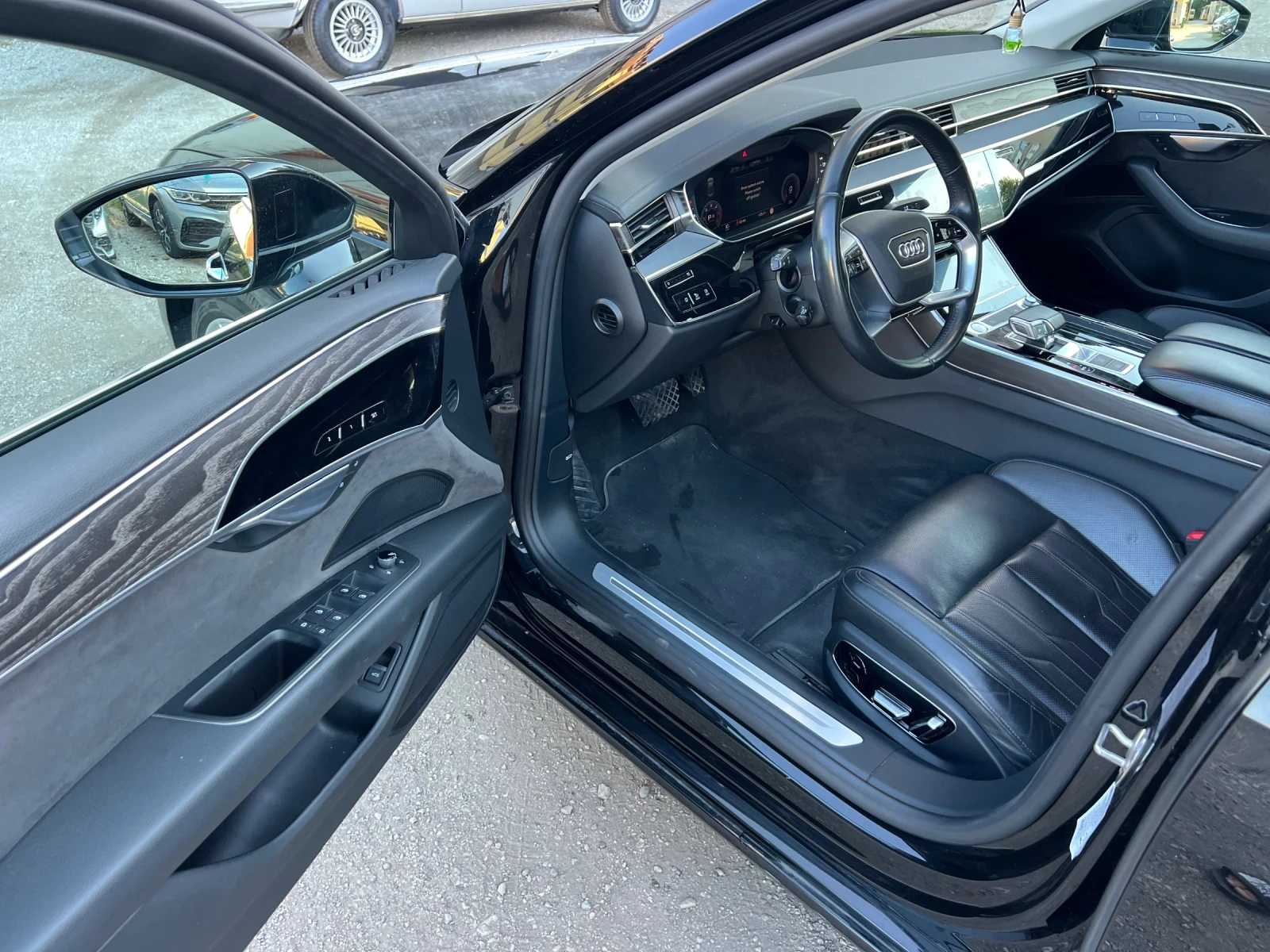 Audi A8, снимка 9 - Автомобили и джипове - 55261656
