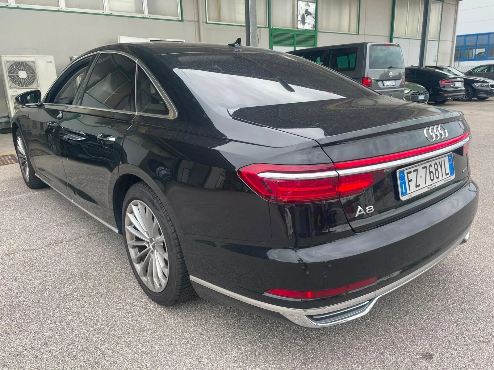 Audi A8 | Mobile.bg � ����������� 10