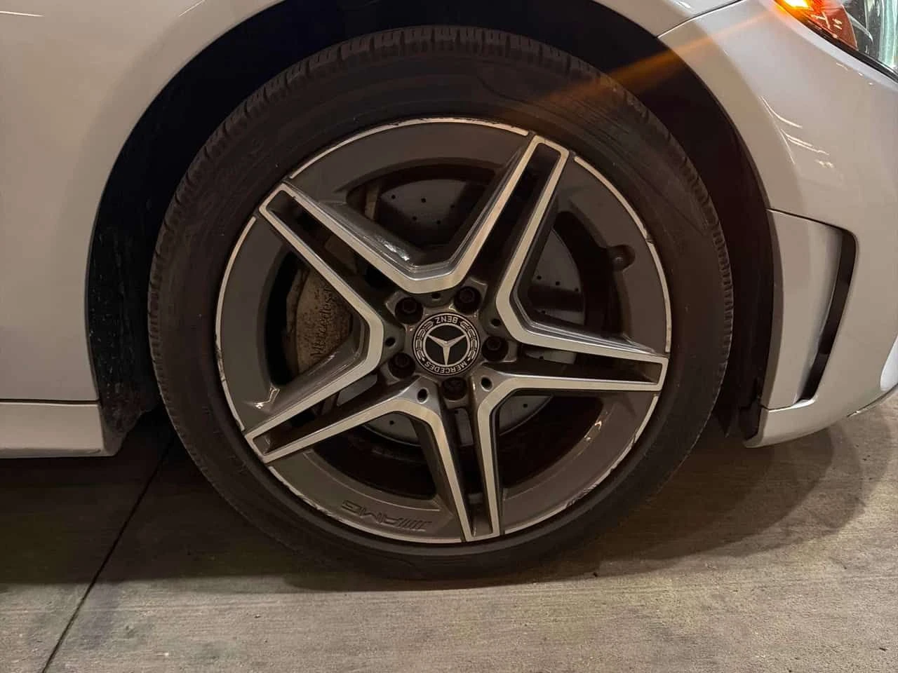 Mercedes-Benz C 300 * CARFAX * ЦЕНА ДО БГ, снимка 17 - Автомобили и джипове - 55433088