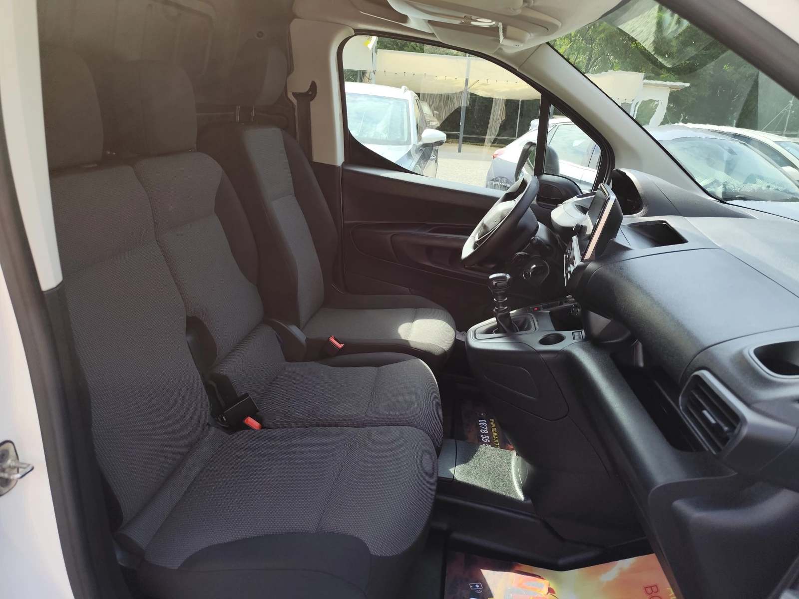 Peugeot Partner 1.5 HDi* EURO 6D* KLIMA* , снимка 10 - Автомобили и джипове - 55439582
