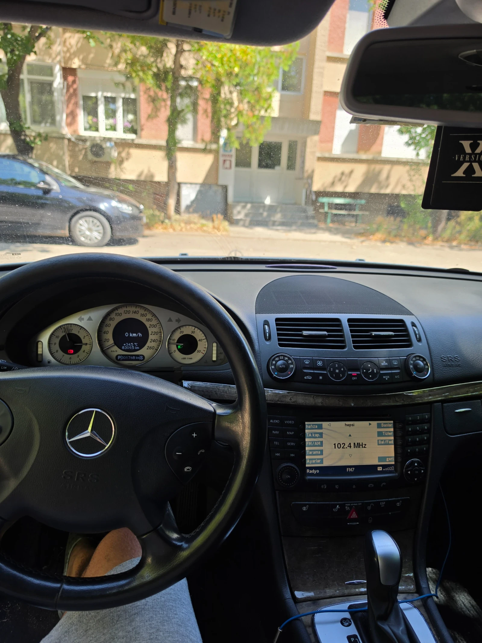 Mercedes-Benz E 280, снимка 3 - Автомобили и джипове - 55648319