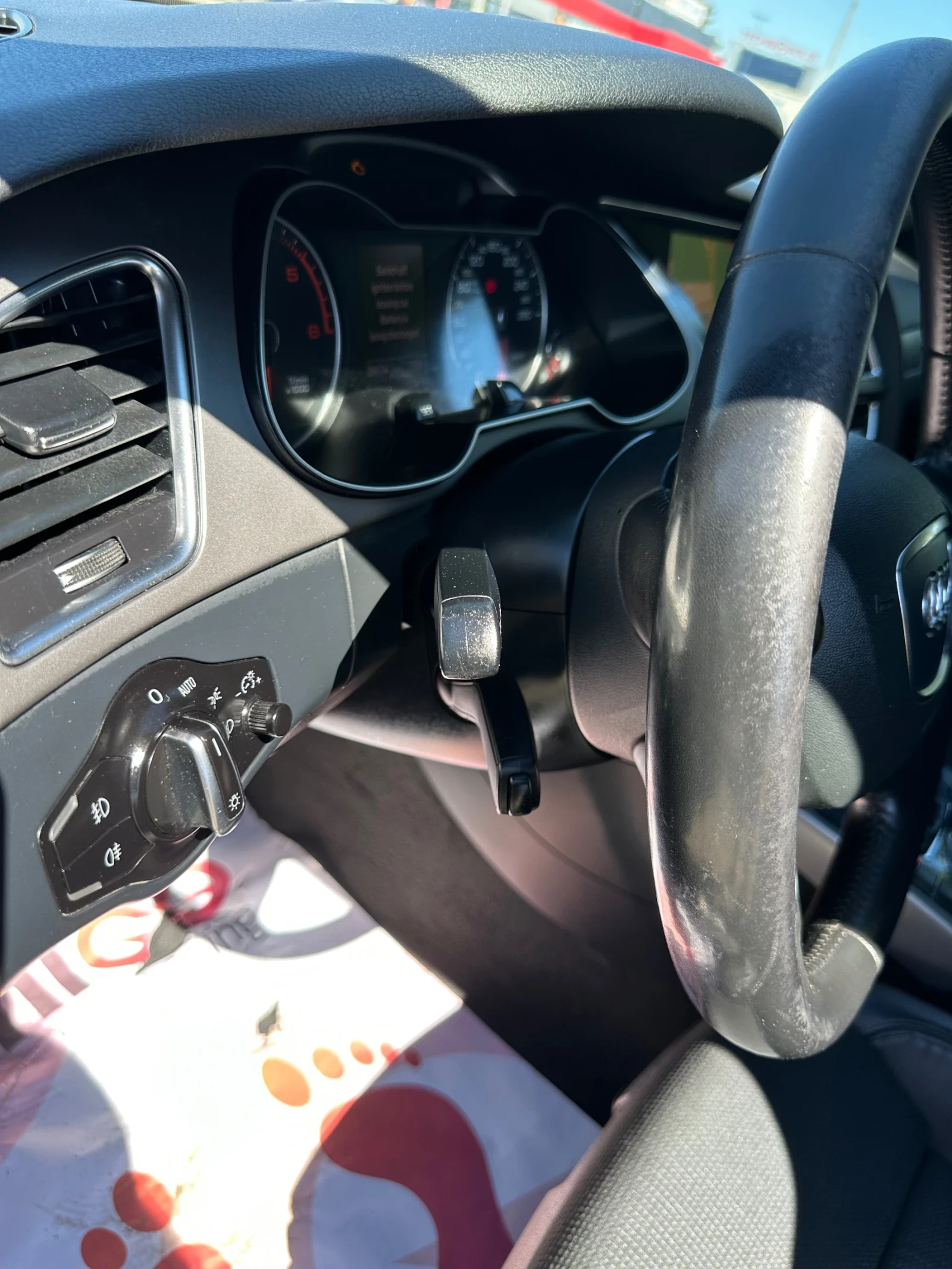 Audi A4 2.0TDI* S-line* Quattro* Navi* Bi-Xenon* , снимка 16 - Автомобили и джипове - 55962468