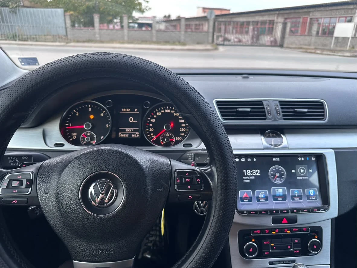 VW Passat, снимка 13 - Автомобили и джипове - 56450238