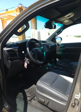 Toyota Hilux Mild Hybrid 48 V invincible, снимка 9