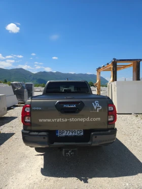 Toyota Hilux Mild Hybrid 48 V invincible, снимка 4