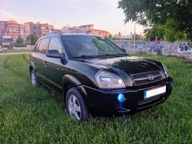 Hyundai Tucson 4х4/6-скорости/150кс./NAVI/Заводско състояние !, снимка 5