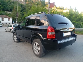 Hyundai Tucson 4х4/6-скорости/5л_100к/143кс/NAVI/Първи собственик, снимка 6
