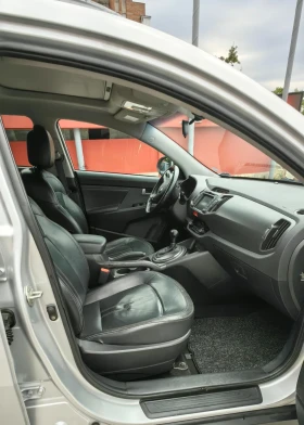 Kia Sportage 2.0 AWD 4x4, снимка 4