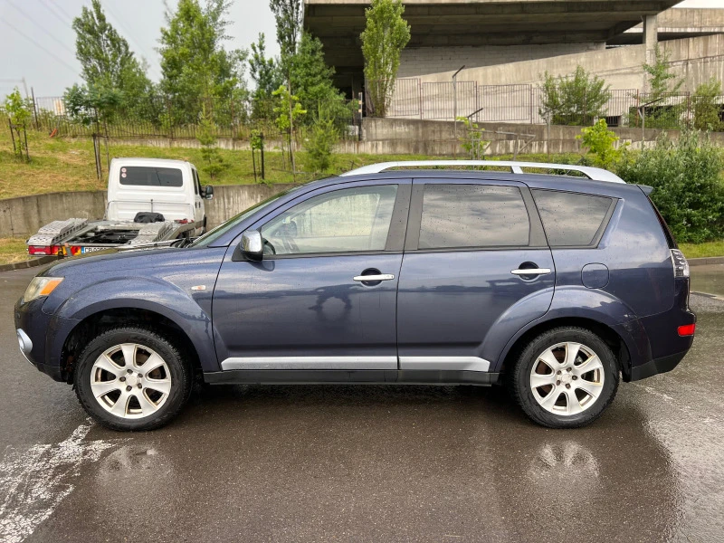 Mitsubishi Outlander 2.2 6+ 1 Кожа нави A/C, снимка 6 - Автомобили и джипове - 44858782