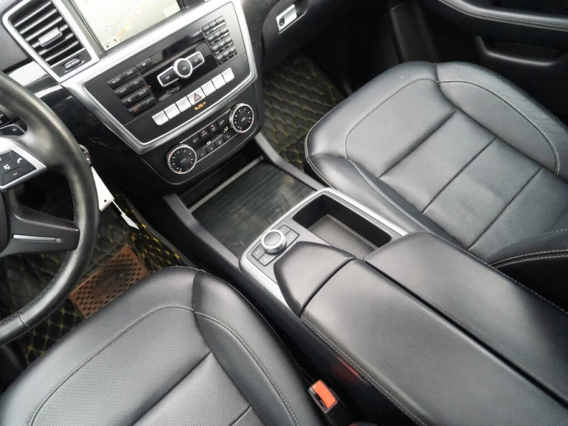 Mercedes-Benz ML 350 BLUETEC 4MATIC * 360 * AMBIENT * NAVI * LED , снимка 14 - Автомобили и джипове - 52524190