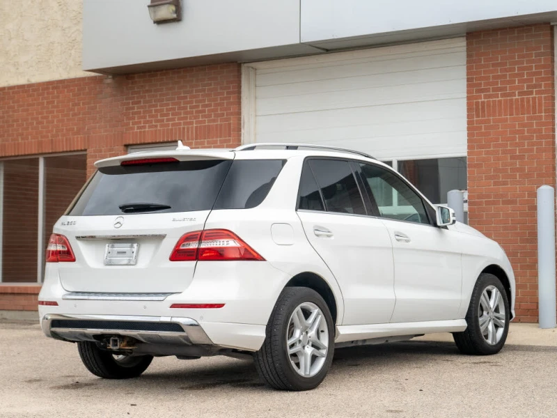 Mercedes-Benz ML 350 BLUETEC 4MATIC * 360 * AMBIENT * NAVI * LED , снимка 4 - Автомобили и джипове - 52524190