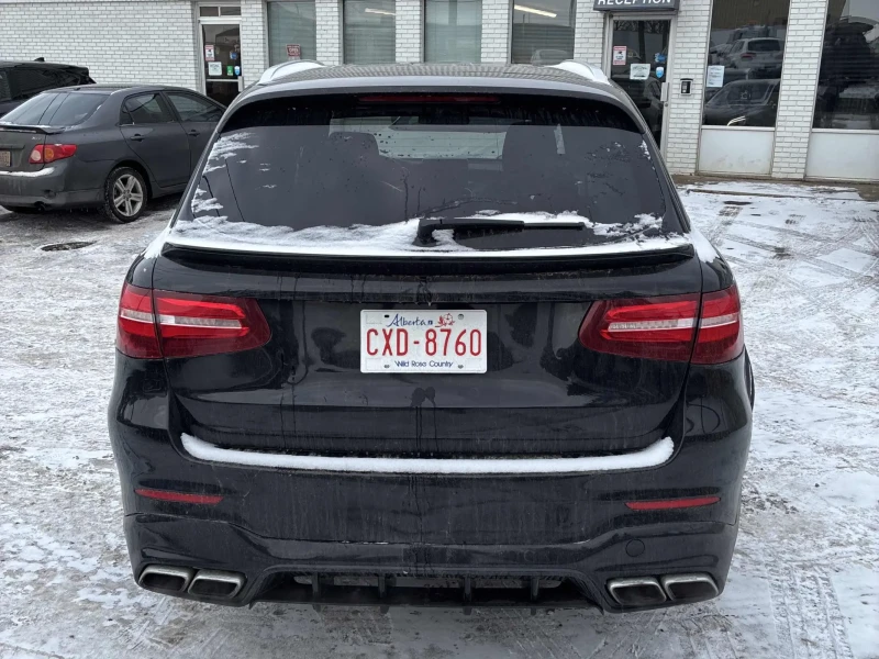 Mercedes-Benz GLC 43 AMG * CARFAX * БЕЗ ПЪРВОНАЧАЛНА ВНОСКА, снимка 3 - Автомобили и джипове - 52662229