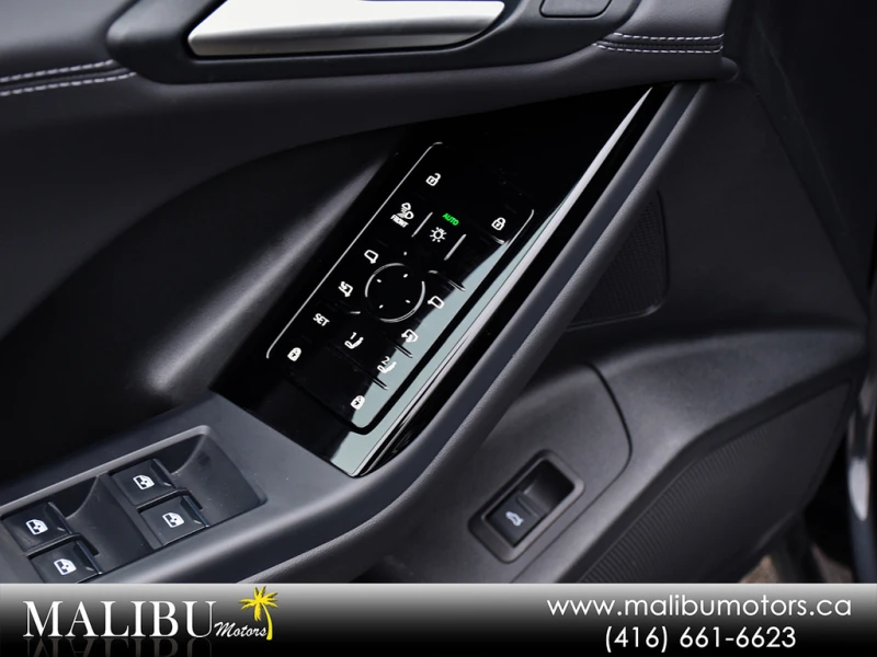 Audi Q6 ПОД/ОБДУ/HEADS UP/, снимка 8 - Автомобили и джипове - 52830688