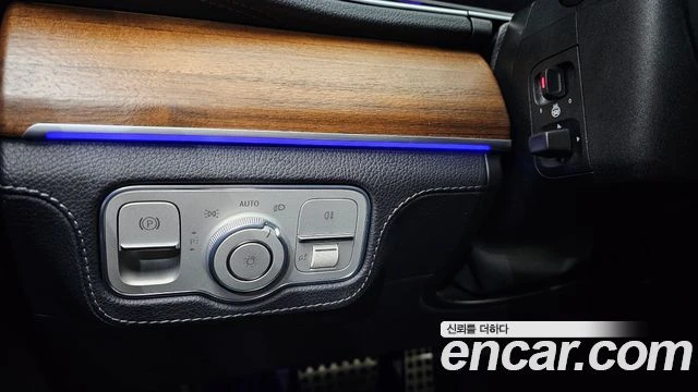 Mercedes-Benz GLS 400, снимка 16 - Автомобили и джипове - 56077626