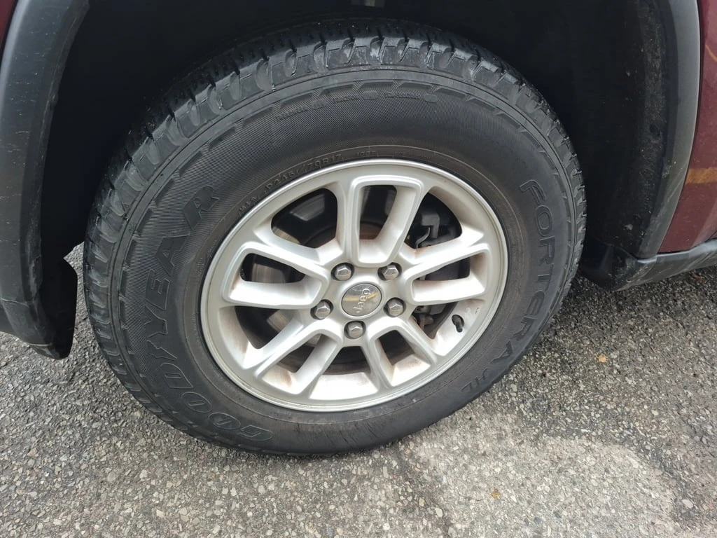 Jeep Grand cherokee 3, 6L * LAREDO * CARFAX *    | Mobile.bg   6