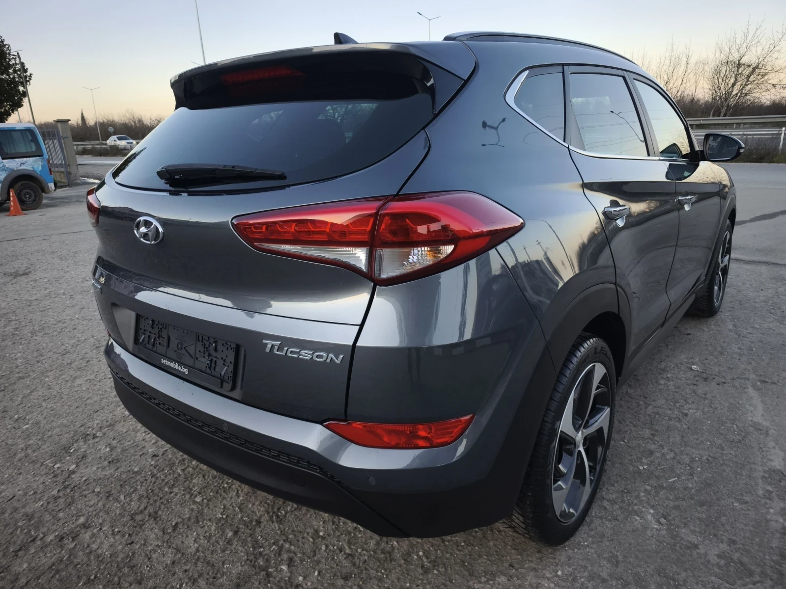 Hyundai Tucson 1.7d  141kc X-POSSIBLE NEW !!! - изображение 4