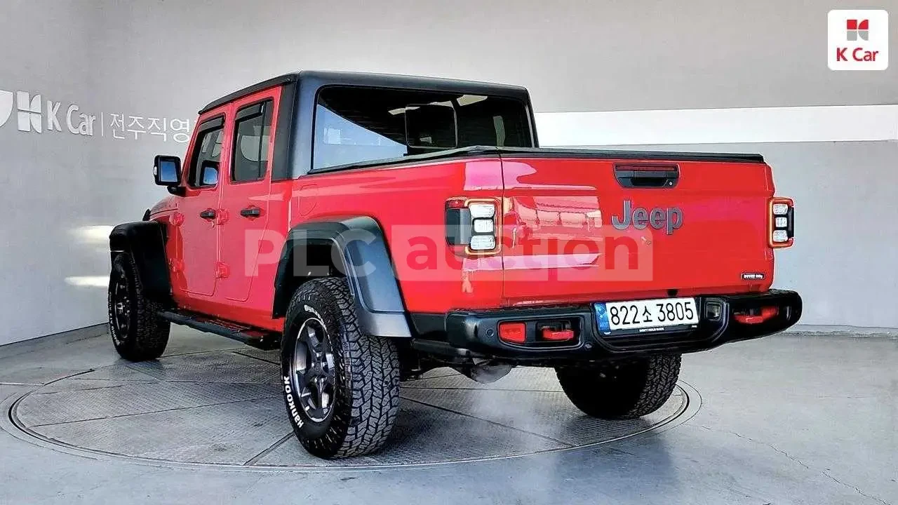 Jeep Gladiator RUBICON / 4X4 / DISTRONIC / ПОДГРЕВИ , снимка 4 - Автомобили и джипове - 54060796