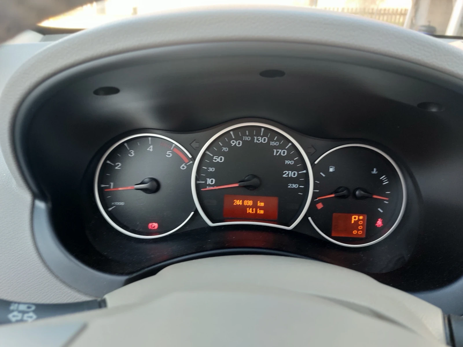 Renault Koleos  DCI 4 x 4 , снимка 14 - Автомобили и джипове - 54138189