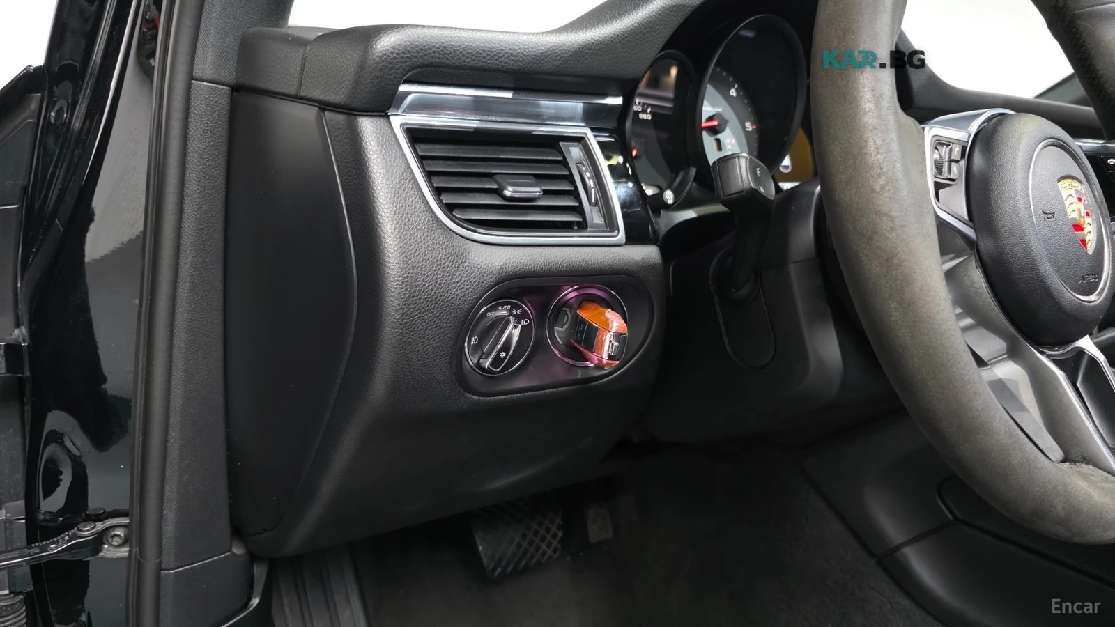 Porsche Macan ПОДГРЕВ* КАМЕРА* ПАНО* ПАМЕТ, снимка 13 - Автомобили и джипове - 55891377