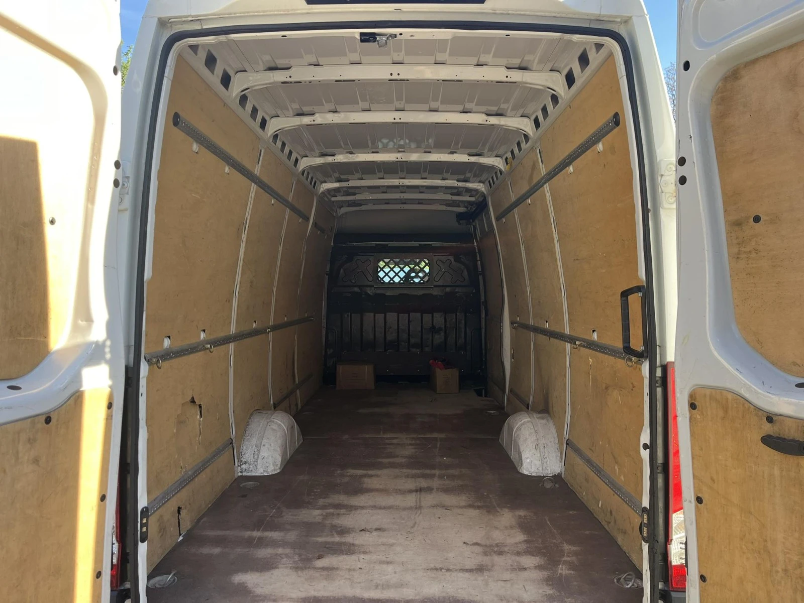 Iveco Daily 3000 - изображение 9