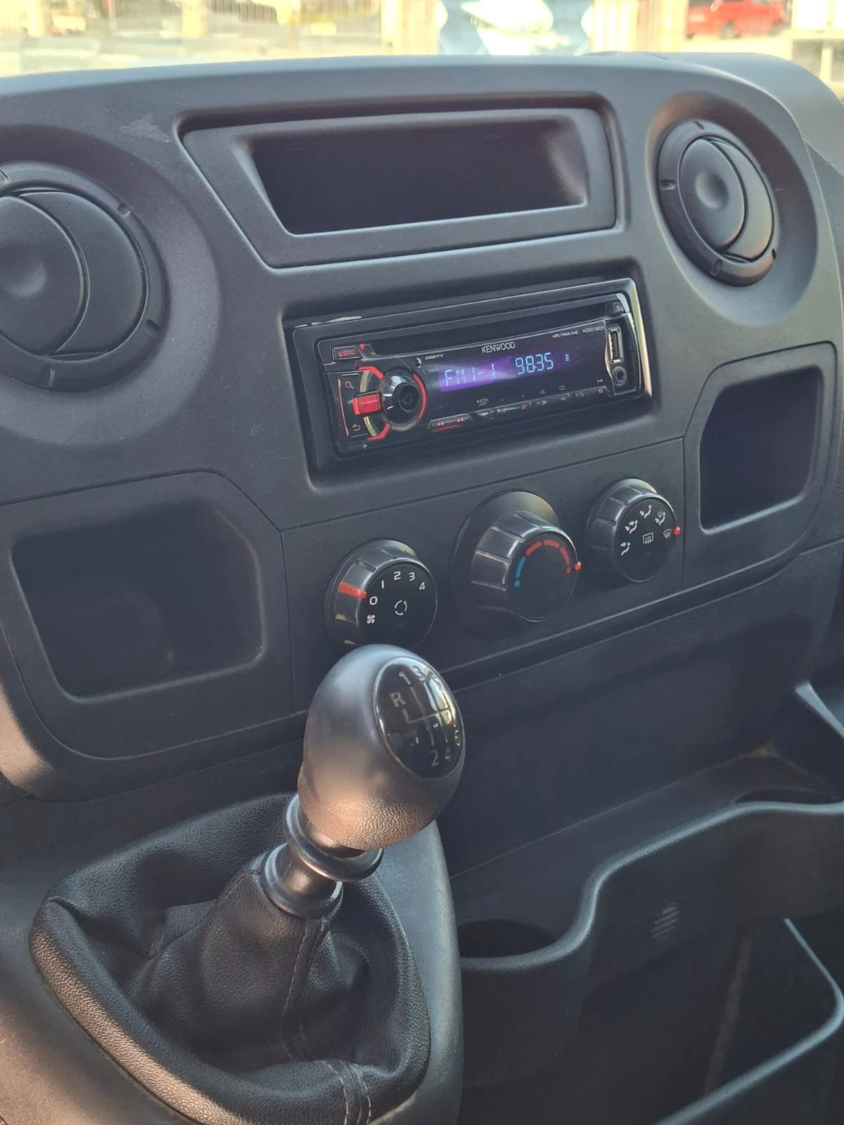 Renault Master DOKA, снимка 9 - Бусове и автобуси - 52999643