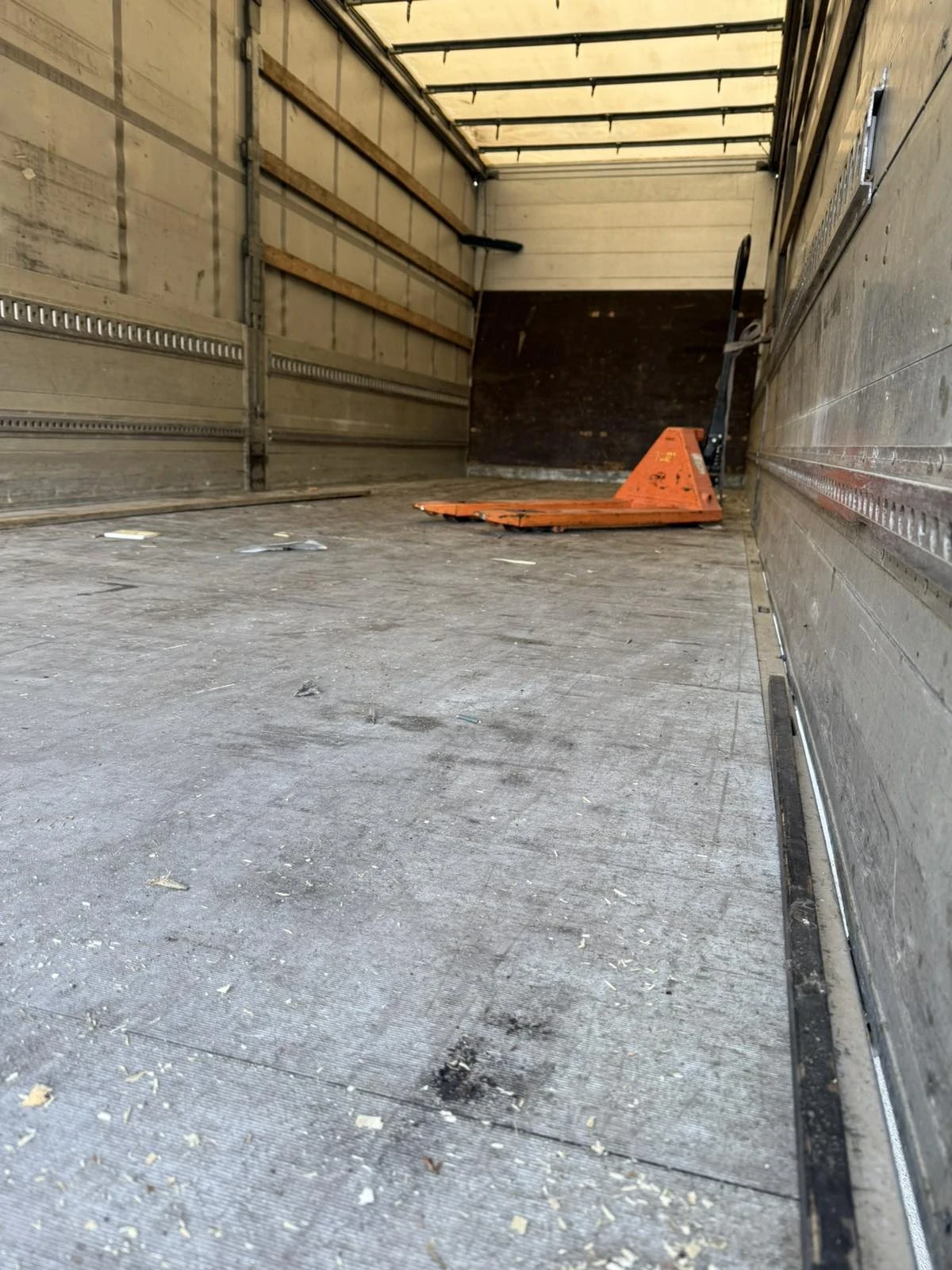 Scania 114  - изображение 10