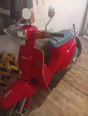 Honda Eve Retro , снимка 1