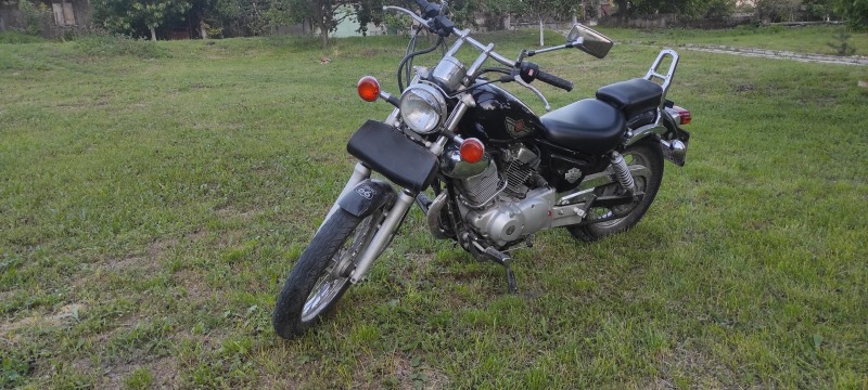 Yamaha Virago XV250, снимка 2 - Мотоциклети и мототехника - 45609381