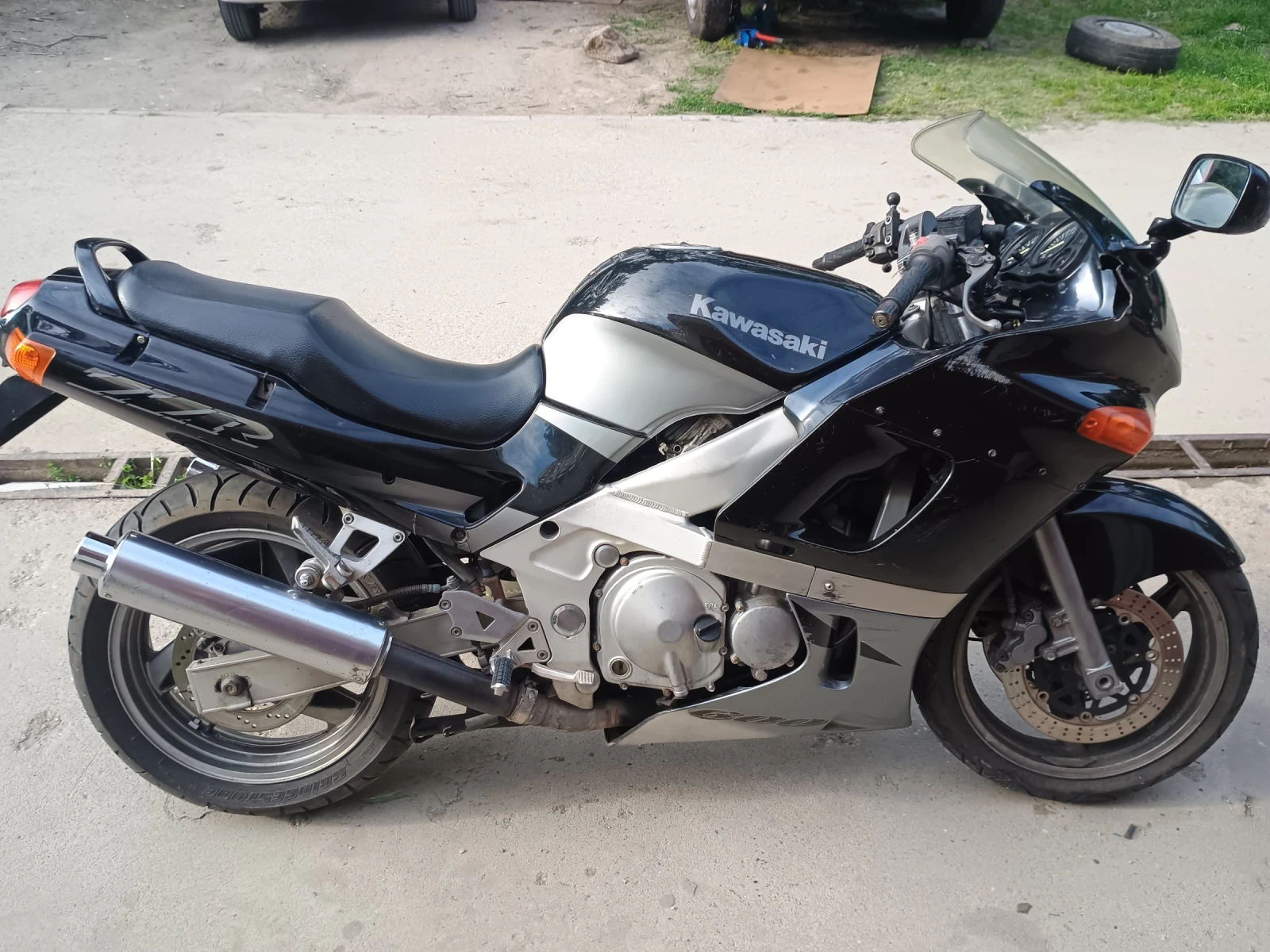 Kawasaki Zx 600E - изображение 2
