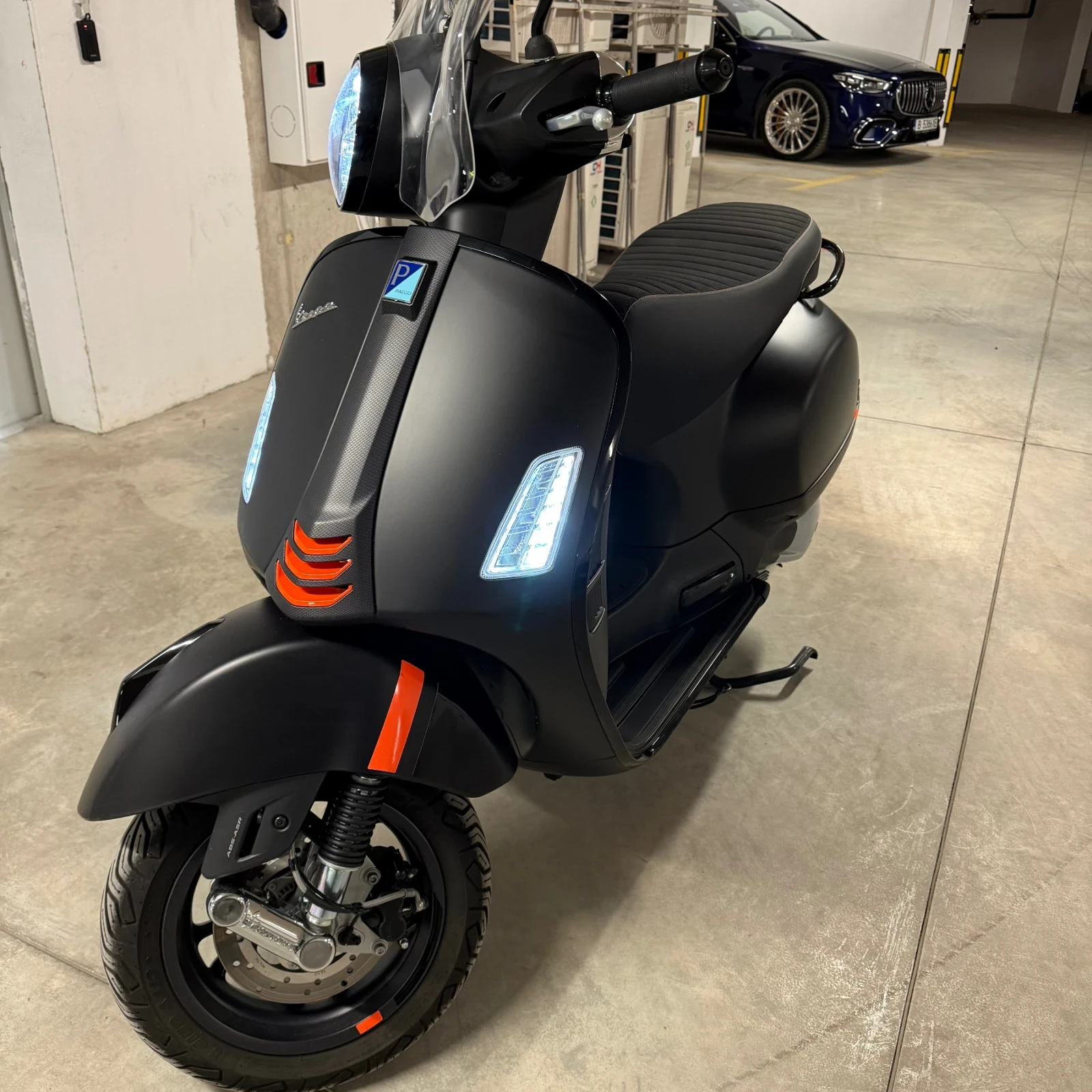 Vespa GTS 300GTS, снимка 3 - Мотоциклети и мототехника - 54180750