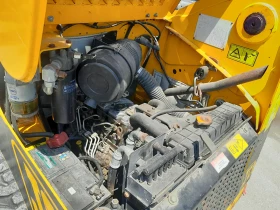Мини челни товарачи JCB Robot 160, снимка 5