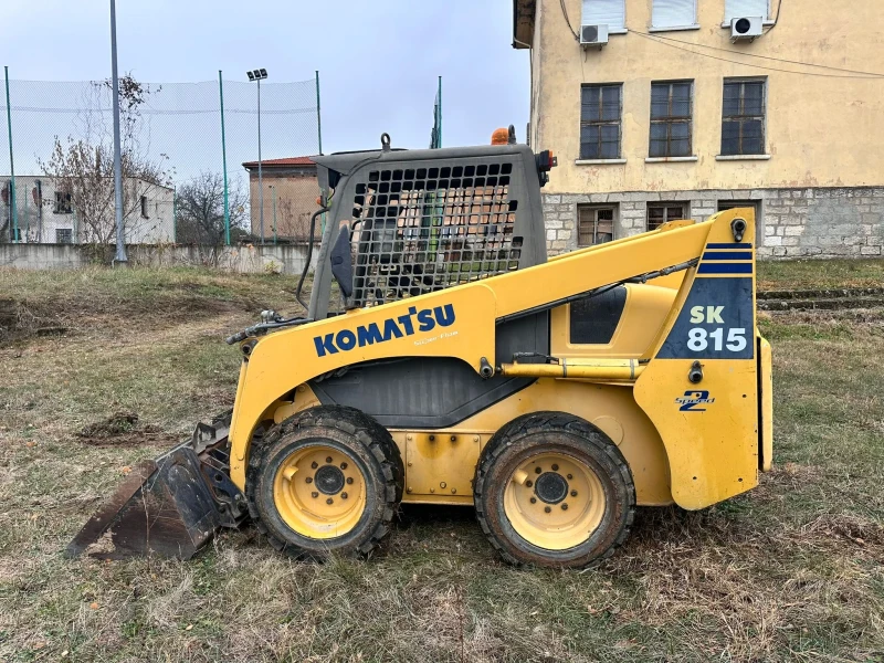 Мини челни товарачи Komatsu Sk815, снимка 3 - Индустриална техника - 48057187