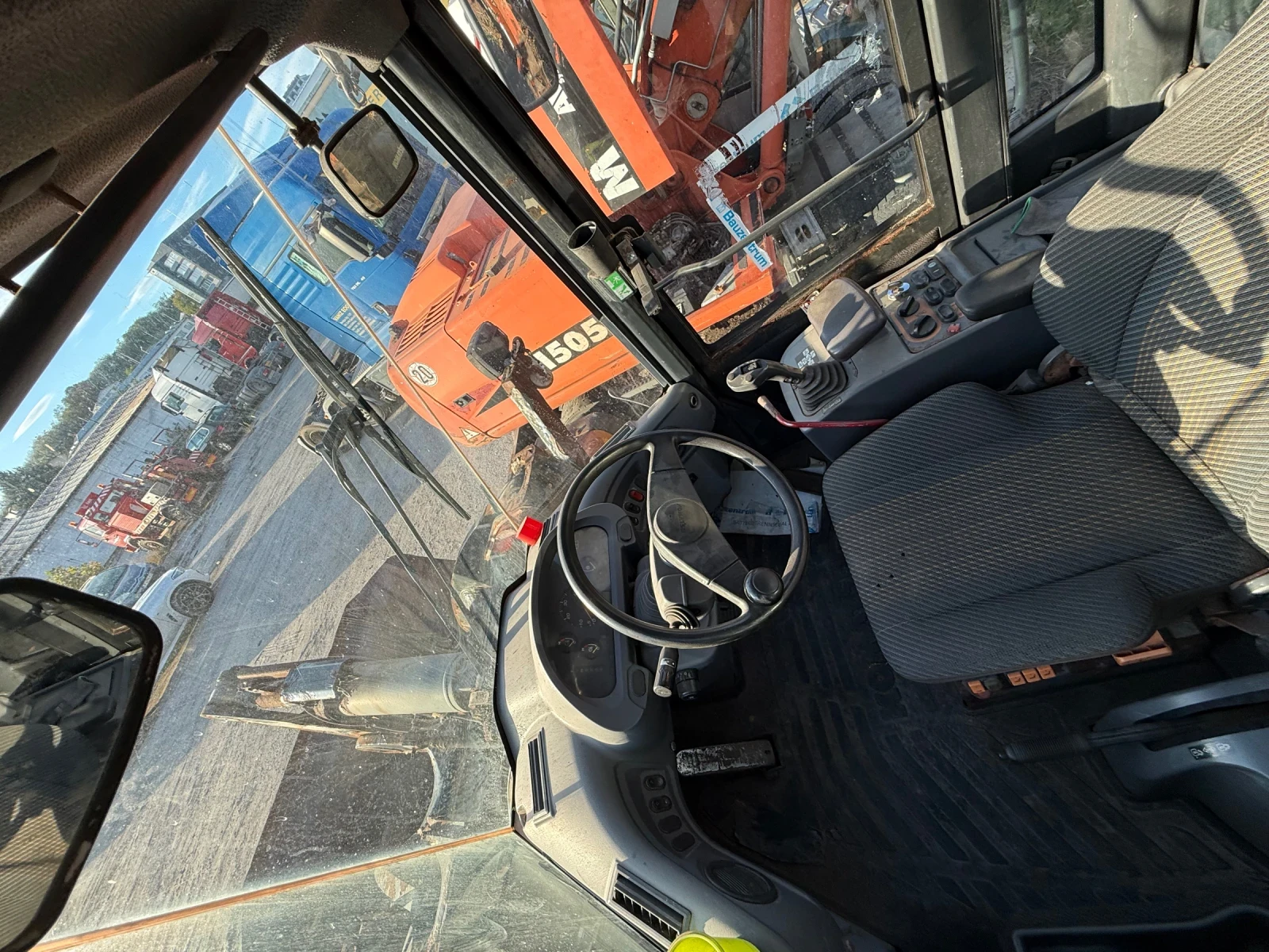 ����� ������� Komatsu WA320PZ-6 | Mobile.bg � ����������� 5