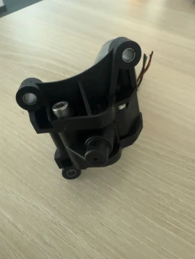 Моторче за регулиране  Kормилна Уредба - Mercedes S-Class (2007-2013), снимка 4