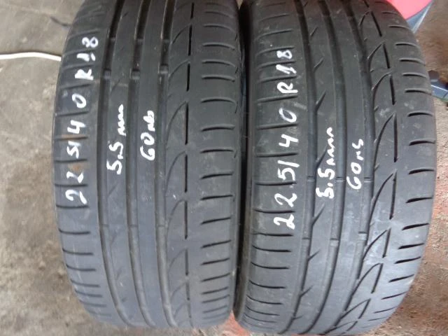 Гуми Летни 225/40R18, снимка 4 - Гуми и джанти - 14644549