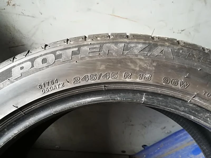 Гуми Летни 245/45R18, снимка 4 - Гуми и джанти - 20890502