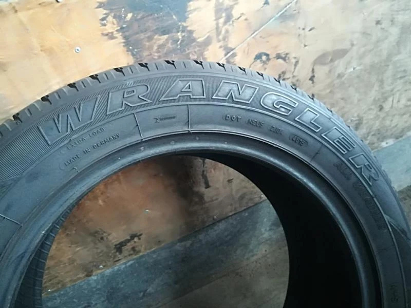 Гуми Зимни 255/55R19, снимка 5 - Гуми и джанти - 23632238