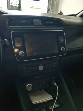 Nissan Leaf  ProPilot Park / 40kw / Термопомпа / Full Led, снимка 9
