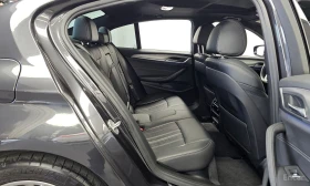 BMW 530 XDRIVE* M* SPORT* HUD* КАМЕРА* SUNROOF* , снимка 10