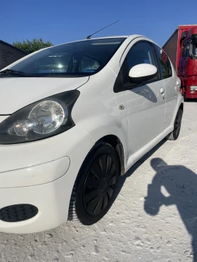 Обява за продажба на Toyota Aygo ~6 000 лв. - изображение 1