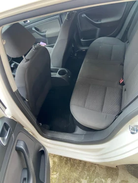Обява за продажба на VW Golf 1.9 TDI ~5 700 лв. - изображение 5 | Auto.bg Обява за продажба на VW Golf 1.9 TDI ~5 700 лв. - изображение 5