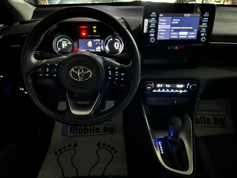 Toyota Yaris 1.5 HEV HYBRID 7000km/НОВА, снимка 10 - Автомобили и джипове - 47793797