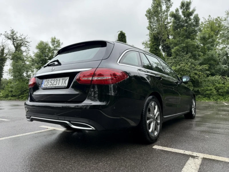 Mercedes-Benz C 220, снимка 4 - Автомобили и джипове - 52348490