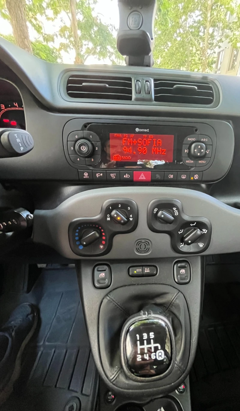 Fiat Panda 4Х4 85hp EURO 6B-49300км., снимка 13 - Автомобили и джипове - 52486555