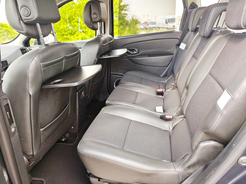 Renault Scenic 1.5dci Х-MOD, снимка 10 - Автомобили и джипове - 50968609