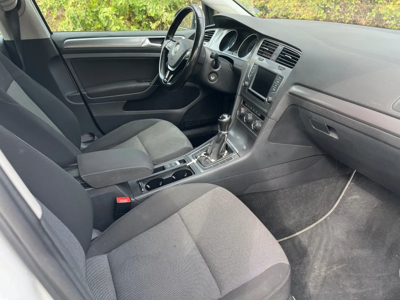 VW Golf 1, 6TDI Variant, снимка 9 - Автомобили и джипове - 52109154