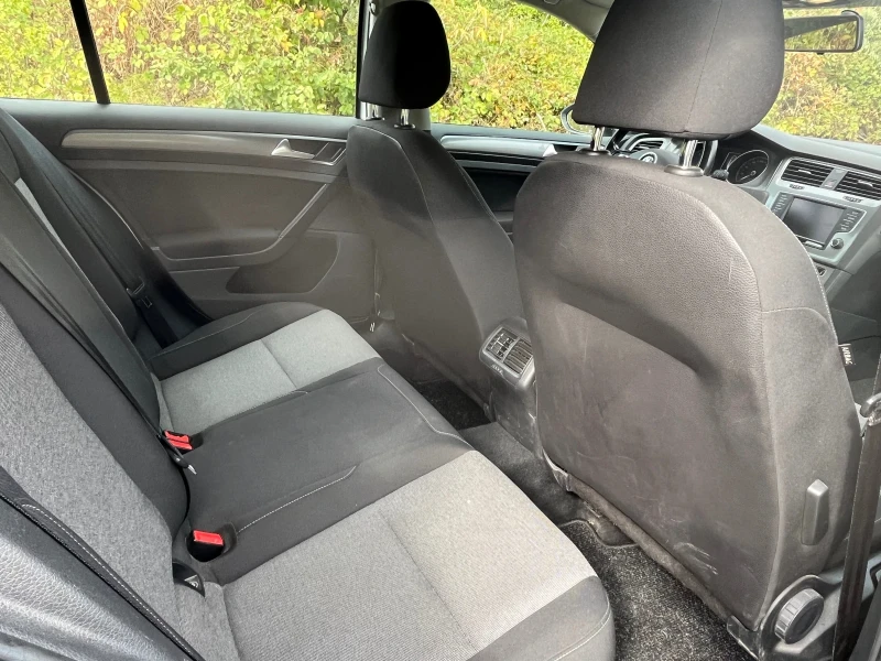 VW Golf 1, 6TDI Variant, снимка 10 - Автомобили и джипове - 52109154