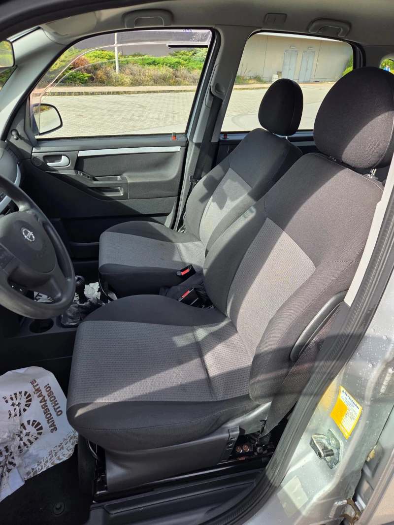 Opel Meriva 1.7CDTi 100к.с. ОТЛИЧНА, снимка 8 - Автомобили и джипове - 52281632